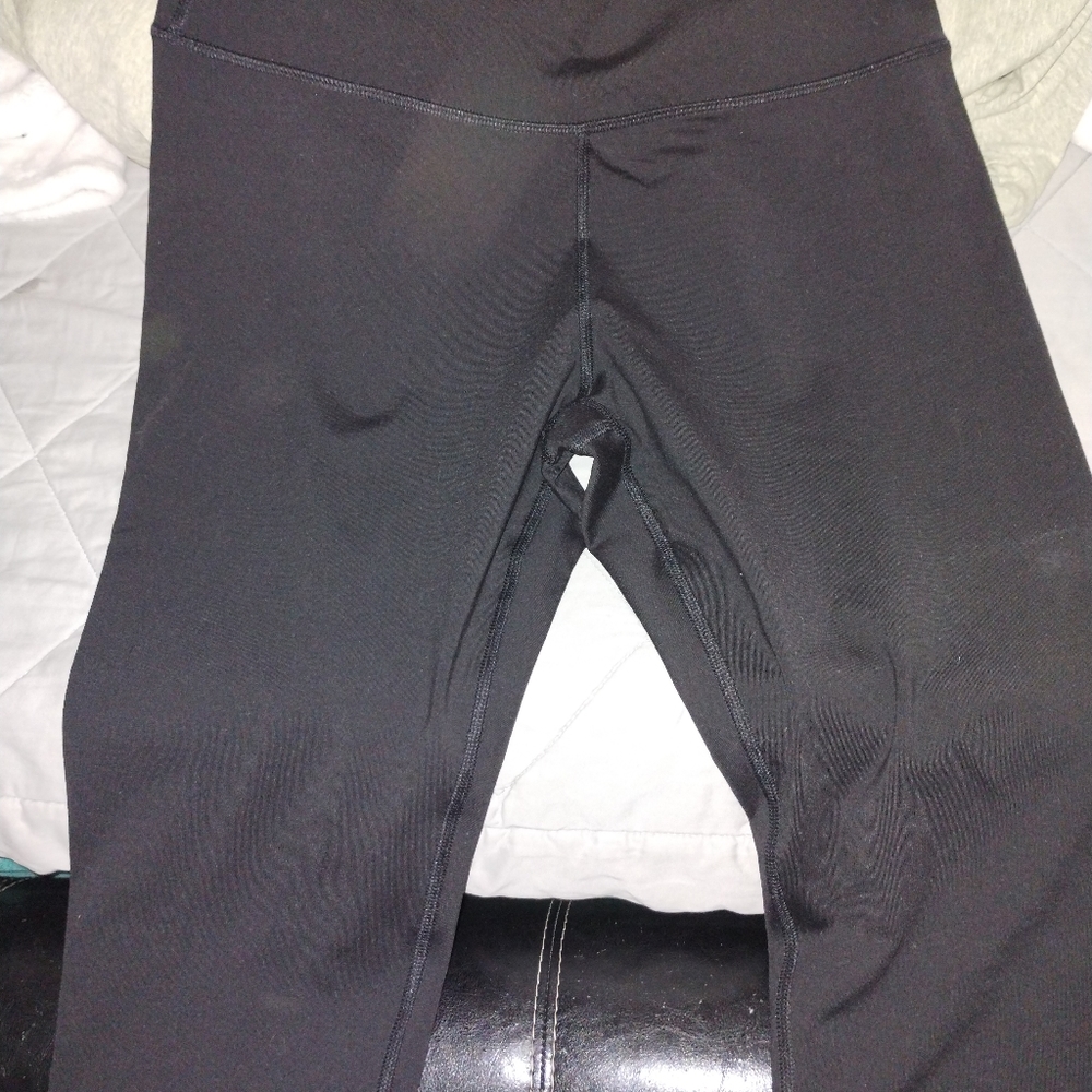 Women's active wear